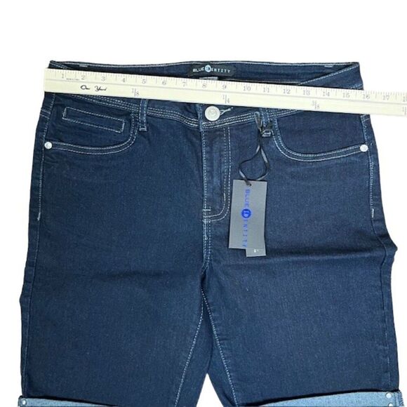 NWT Blue Identity Denim Jean Shorts Dark Wash Bling Hem and Pockets size 8 - Picture 3 of 8